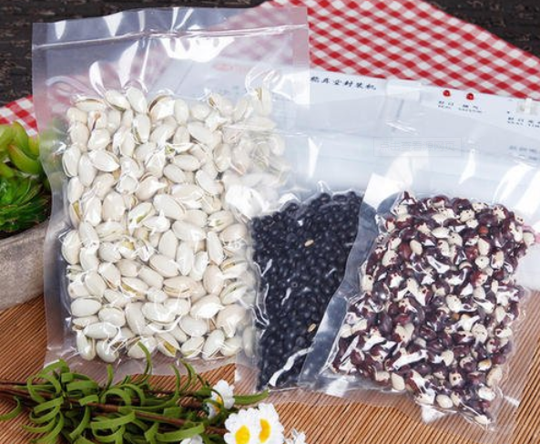 食品真空包裝袋網格與光面的區別